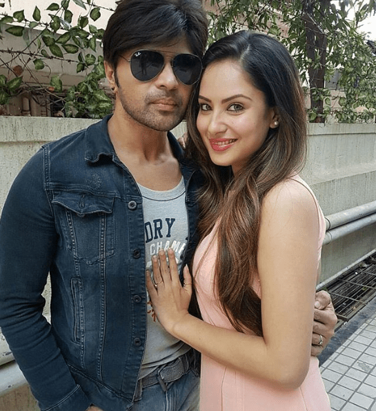 Pooja Bose fav singer