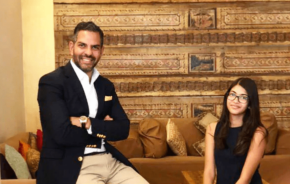 Samaira Kapoor with father