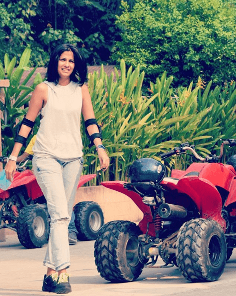 Shreya Dhanwanthary car Racing