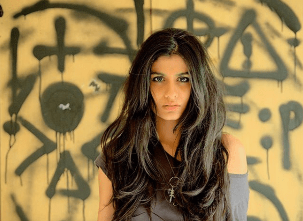 Shreya Dhanwanthary black eyes