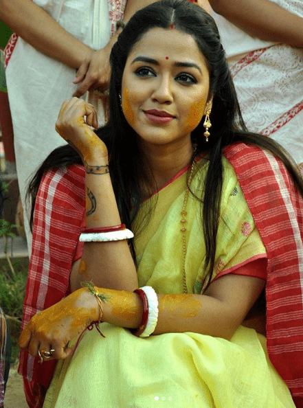 Sohini Sarkar mehandi
