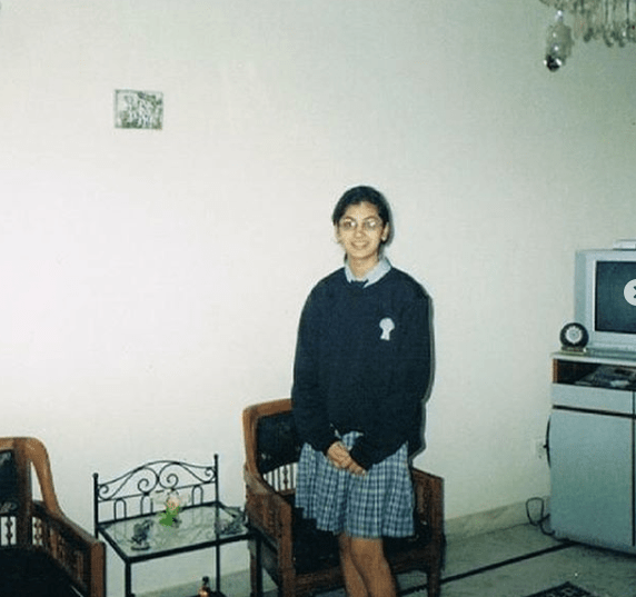 Sriti Jha schooling
