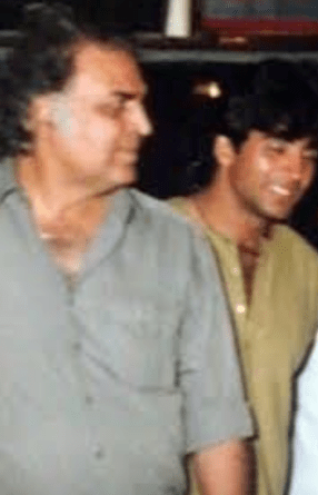 Akshay Kumar father