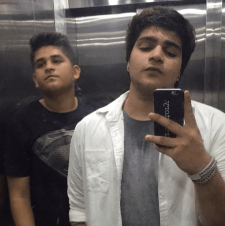 Ayaan Agnihotri best friend