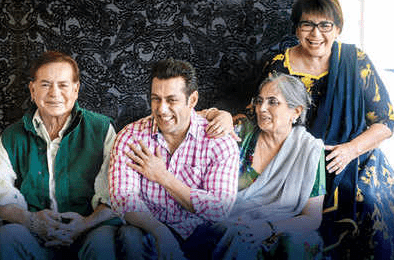 Atul Agnihotri mother in law