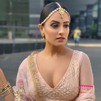 Anita Hassanandani bio Anita Hassanandani bio