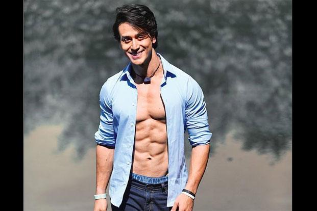 Tiger Shroff education